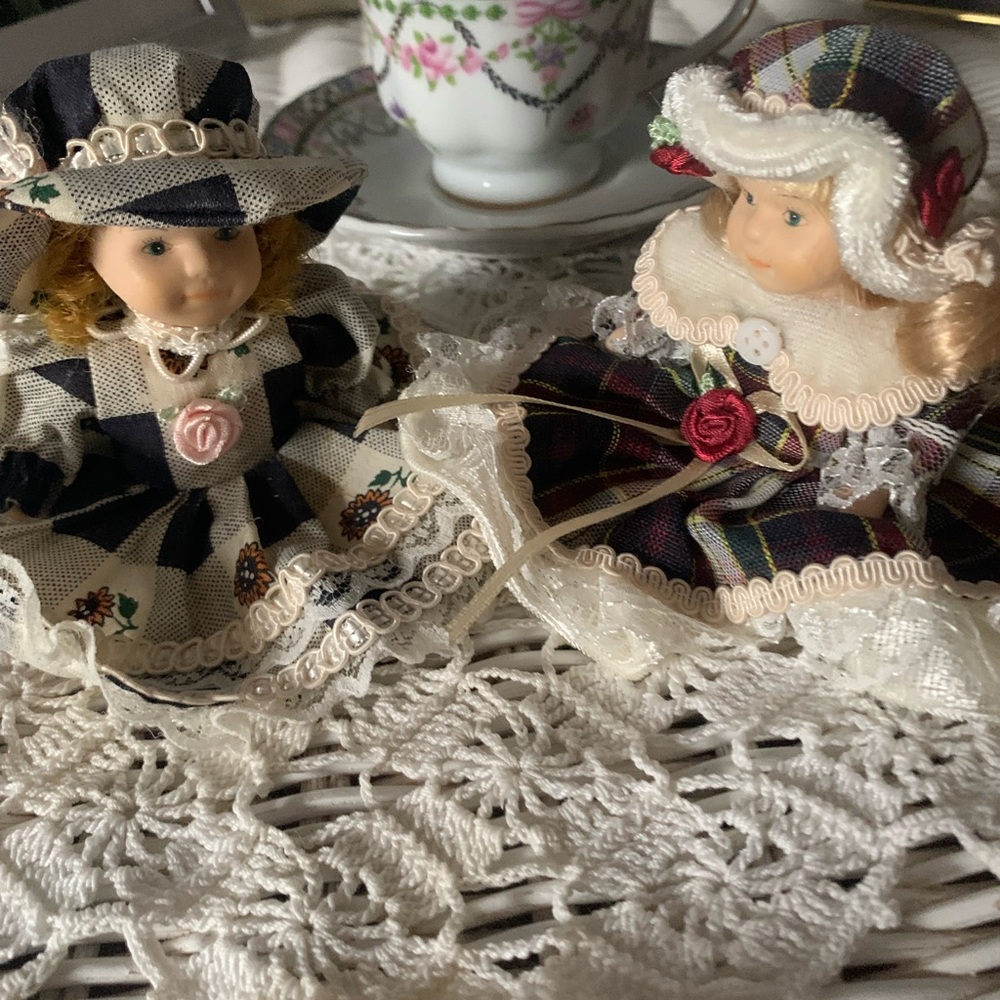 FANCY FRIENDS Collectible Mini Dolls with Plaid and Lace lot of 2